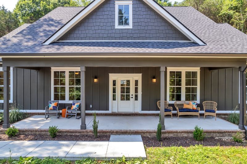 15897 Manchester Pike, Christiana, TN 37037