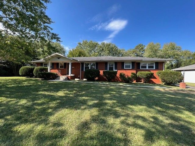 811 Kingwood Dr, Murfreesboro, TN 37129