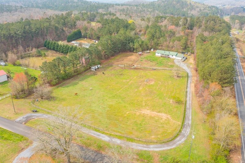60 Furnace Creek Rd, La Fayette, GA 30728