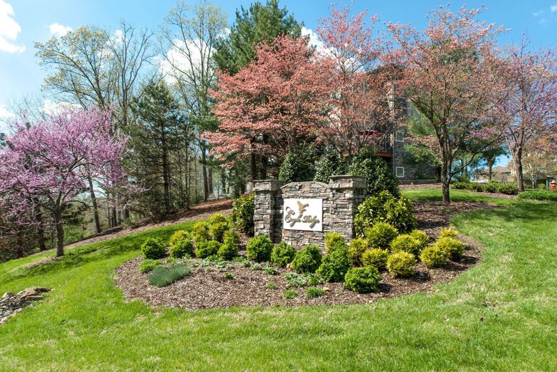320 Old Hickory Blvd #2701, Nashville, TN 37221