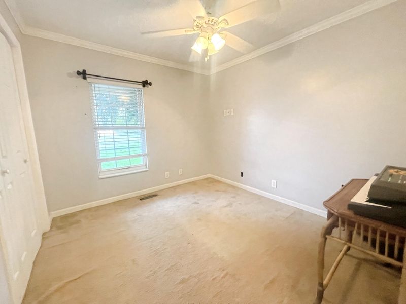 4020 Southridge Blvd, Murfreesboro, TN 37128