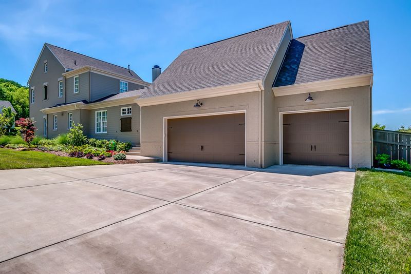 1516 Fleetwood Dr, Franklin, TN 37064