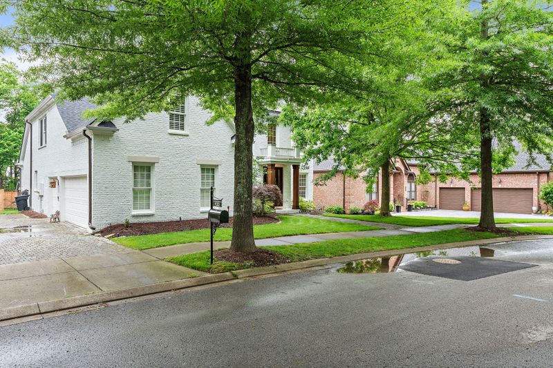 133 Cornerstone Cir, Franklin, TN 37064