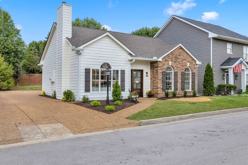 2071 Roderick Cir, Franklin, TN 37064