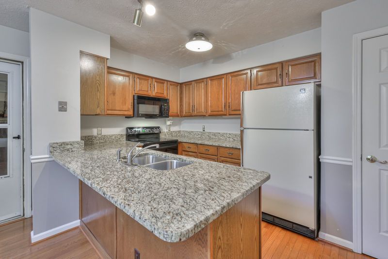 137 Hearthstone Manor Cir, Brentwood, TN 37027