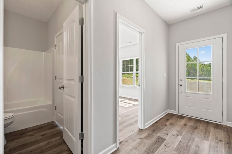 100 Lt Frank Walkup Blvd, La Vergne, TN 37086
