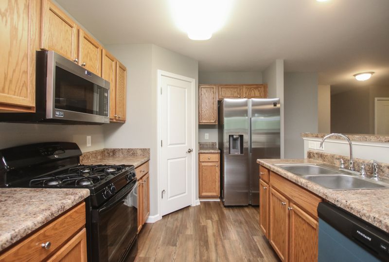 3128 Blakely Dr, Murfreesboro, TN 37128