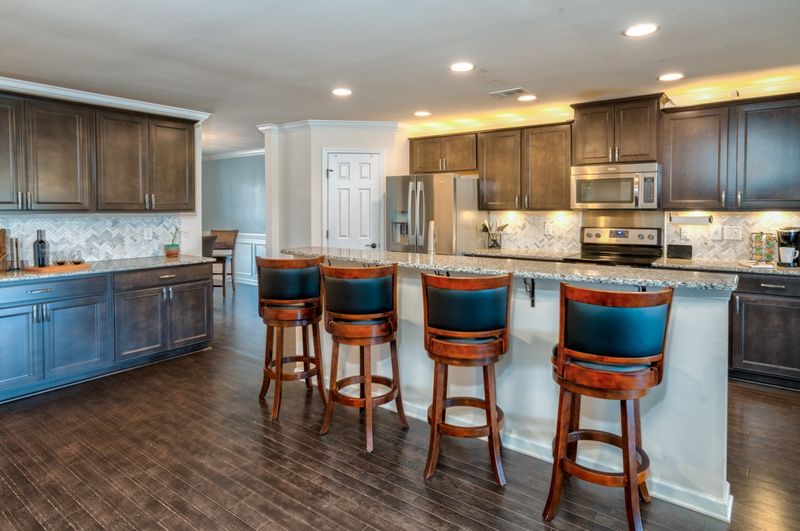 453 Owl Dr, Lebanon, TN 37087