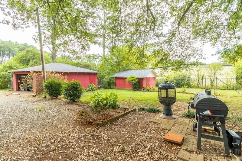 287 Springfield Dr, Chatsworth, GA 30705