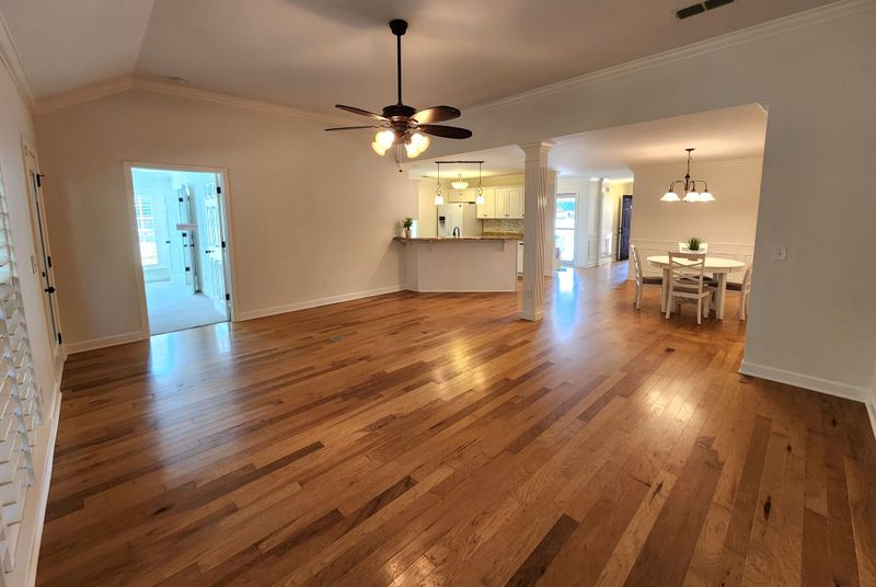 3316 Berryside Dr, Murfreesboro, TN 37128