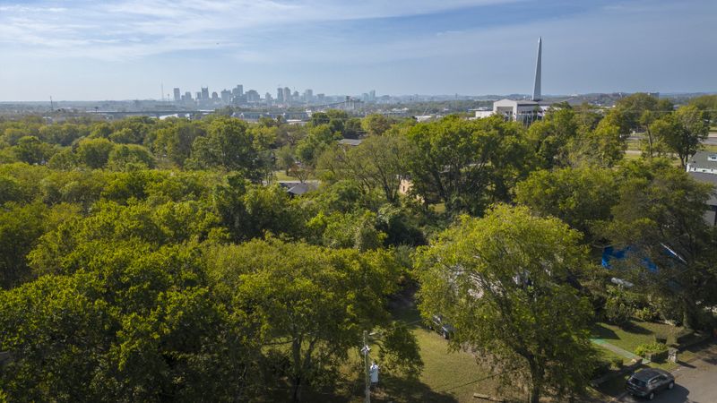 516 Meade Ave, Nashville, TN 37207