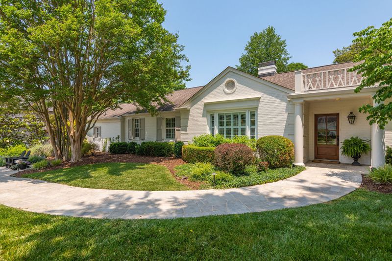 3908 Wayland Dr, Nashville, TN 37215