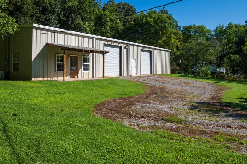 913 Freeman Ave, Bridgeport, AL 35740