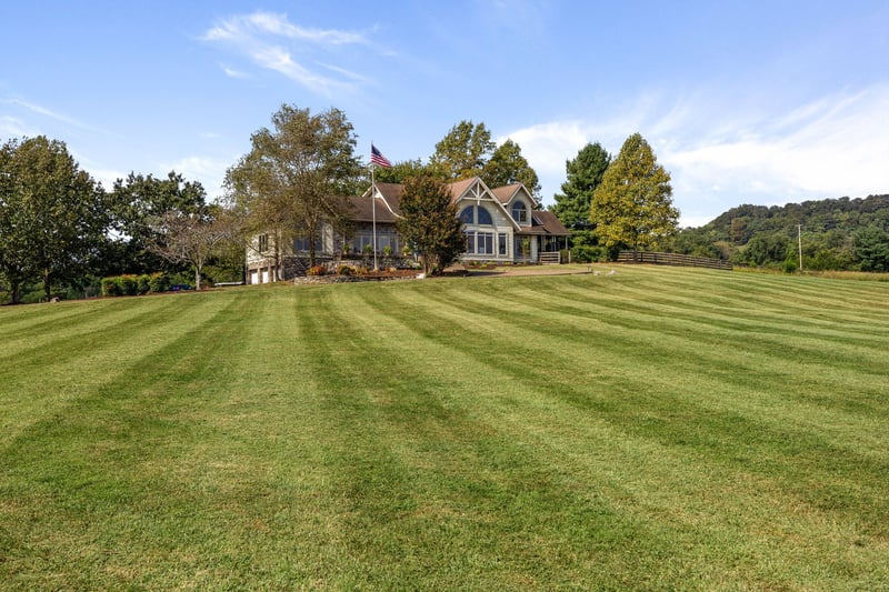 6841 Fuller Rd, College Grove, TN 37046