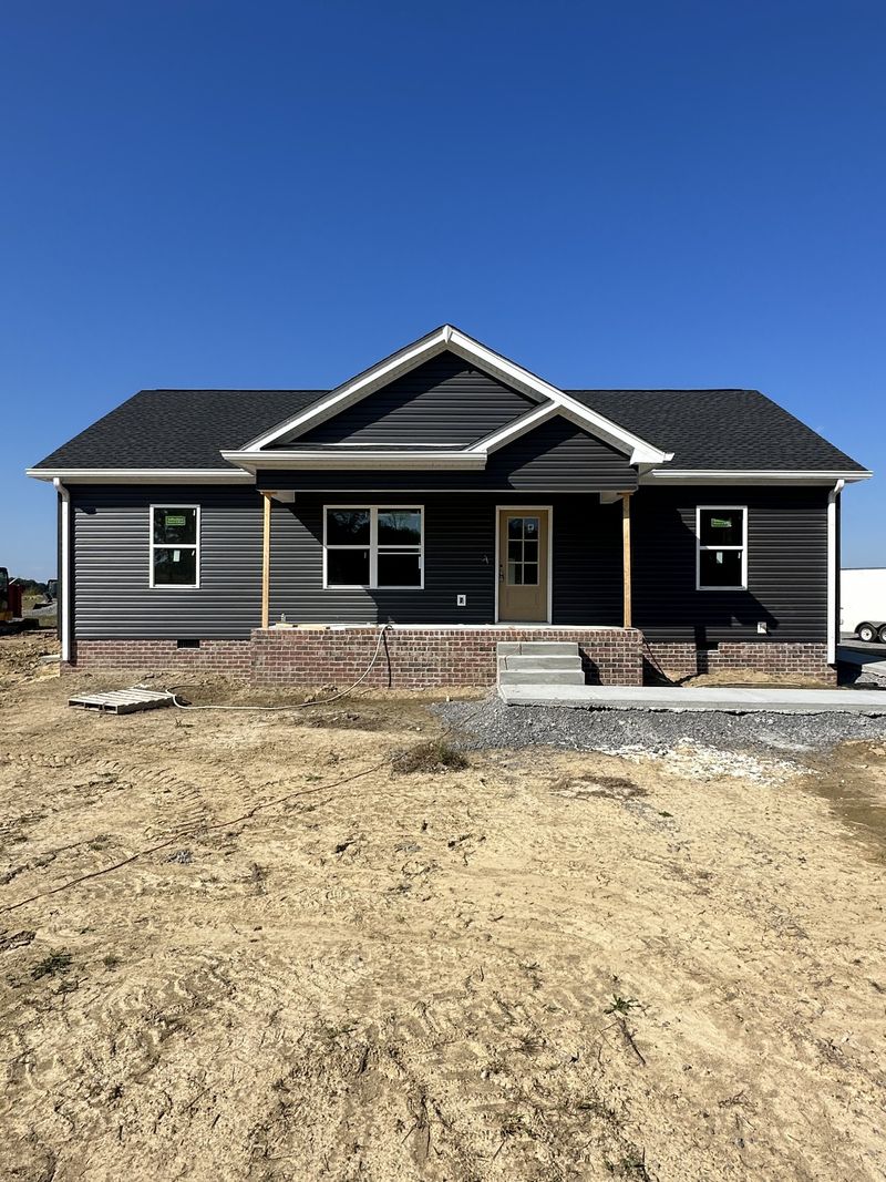 1331 N Corinth Rd, Portland, TN 37148