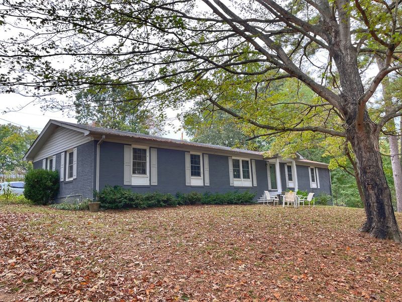 403 Bellwood Dr, Dickson, TN 37055