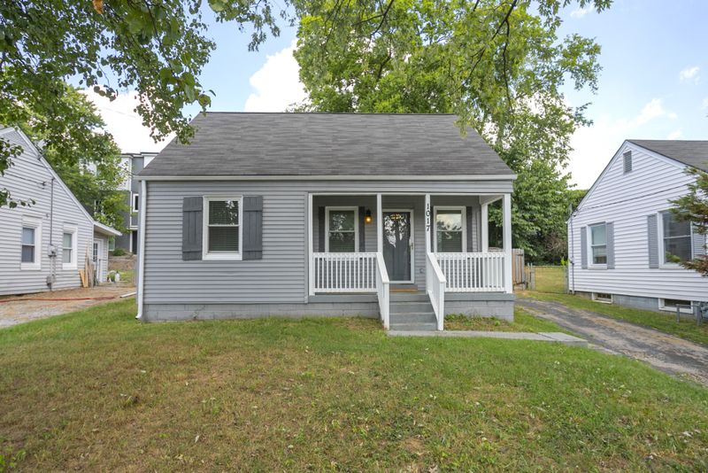 1017 Dozier Pl, Nashville, TN 37216