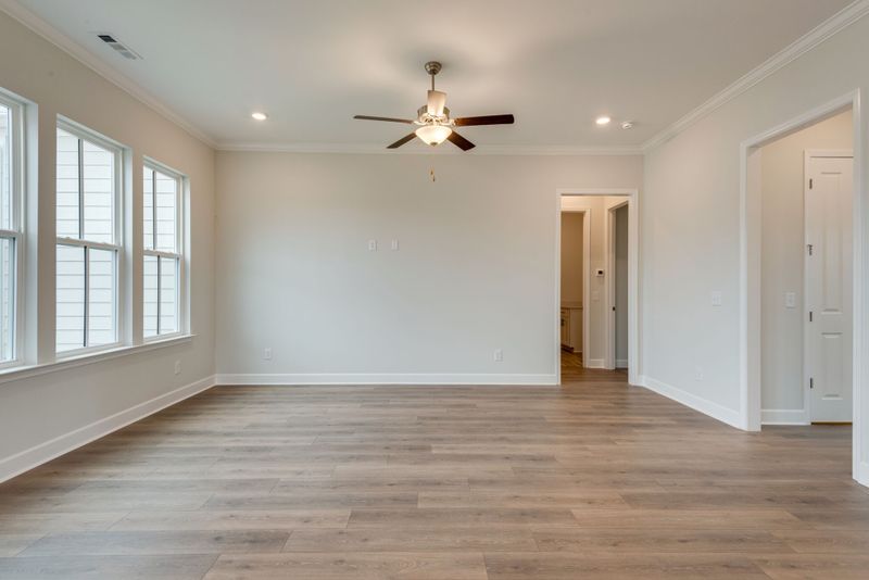 1324 Von Hallen Ct, Murfreesboro, TN 37128