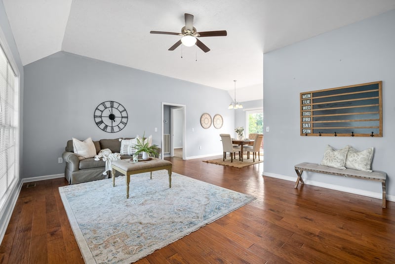 1105 Pleasant Valley Rd, Chapmansboro, TN 37035