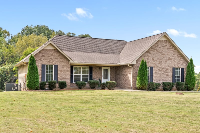 1105 Pleasant Valley Rd, Chapmansboro, TN 37035
