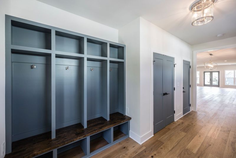 565B Stevenson St, Nashville, TN 37209
