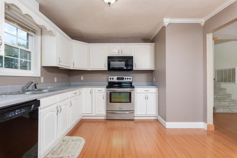 125 County Road 85, Stevenson, AL 35772