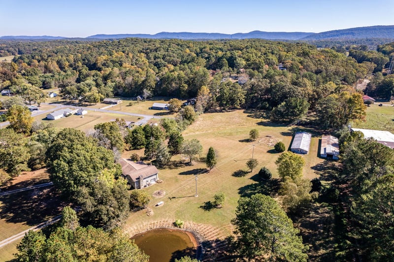 2213 Lafayette Rd, Rocky Face, GA 30740