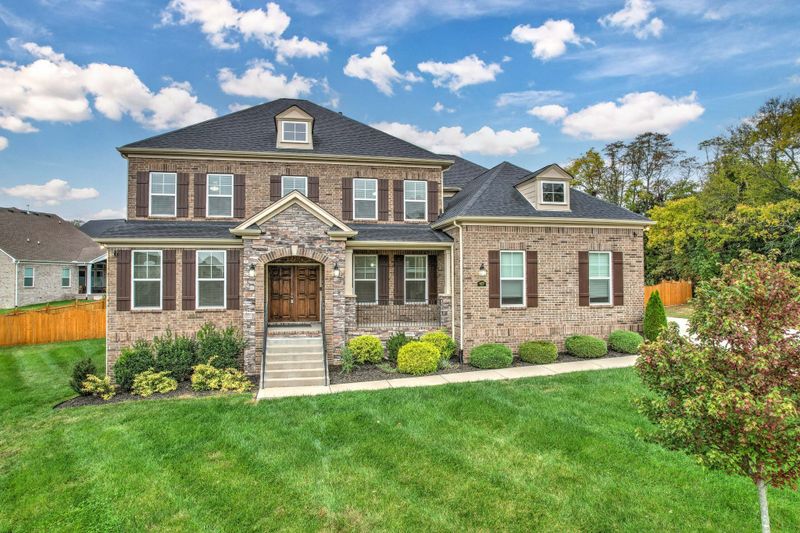 477 Everlee Ln, Mount Juliet, TN 37122