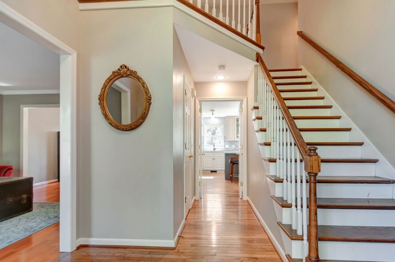 7248 River Bend Rd, Nashville, TN 37221