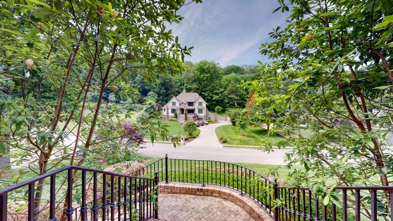 5012 High Valley Dr, Brentwood, TN 37027