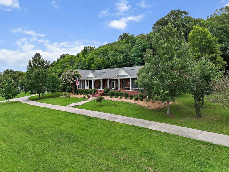237 Opossum Hollow Rd, Watertown, TN 37184