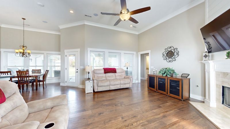 962 River Barfield Rd, Murfreesboro, TN 37128