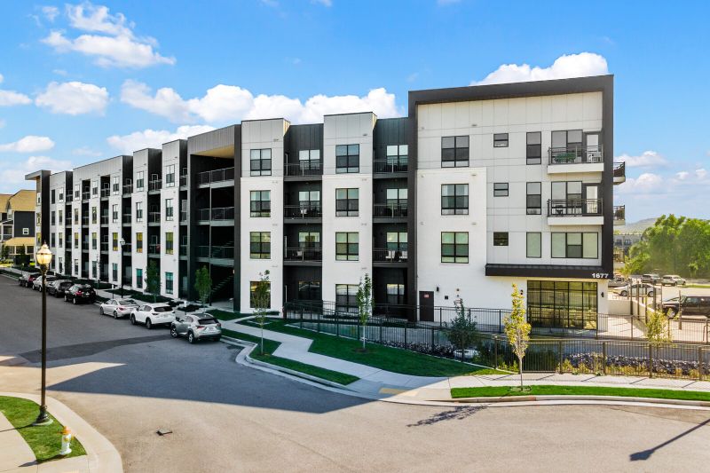 1677 54th Ave N #203, Nashville, TN 37209