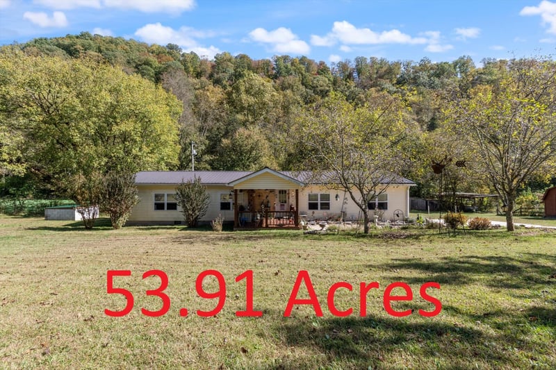 48 Maynard Hollow Ln N, Pleasant Shade, TN 37145