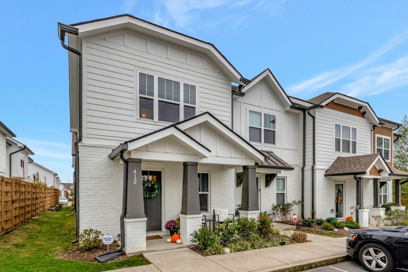 412 W Mill Dr, Nashville, TN 37209