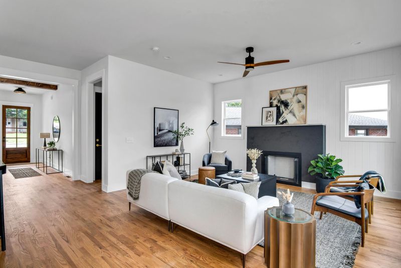 536 Scholarship Dr, Nashville, TN 37209