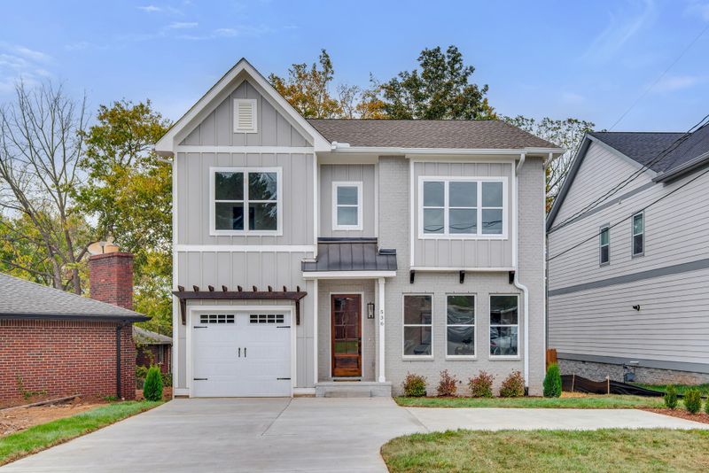 536 Scholarship Dr, Nashville, TN 37209