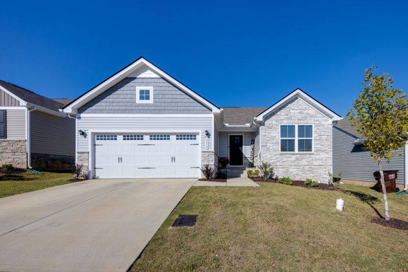 2632 Thornton Grove Blvd, Nashville, TN 37207