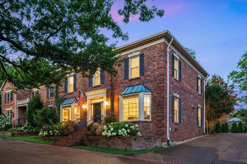 204 Sheffield Pl, Nashville, TN 37215