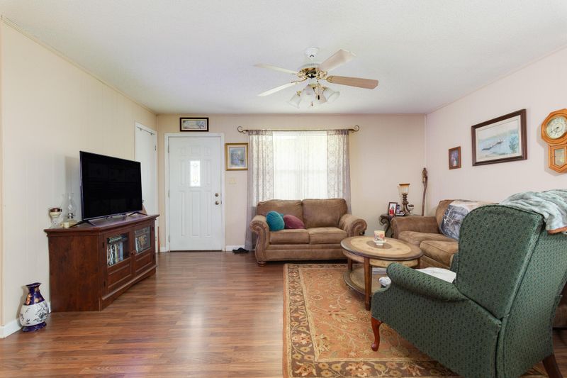 37 County Road 732, Bryant, AL 35958