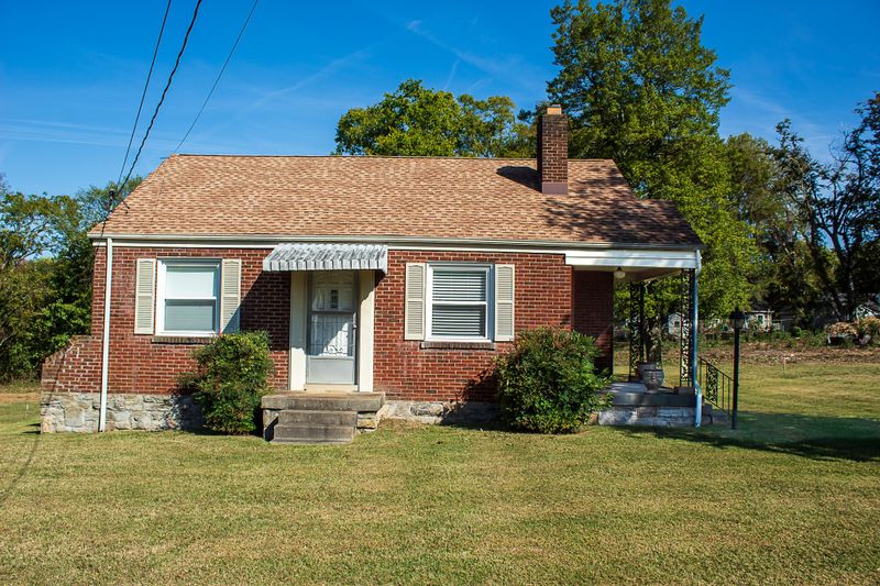 2518 Park Dr, Nashville, TN 37214
