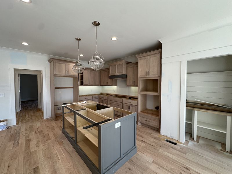 1198 Parsons Rd, Christiana, TN 37037
