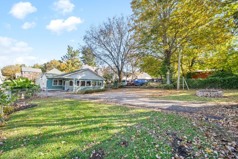 706 5th Ave W, Springfield, TN 37172