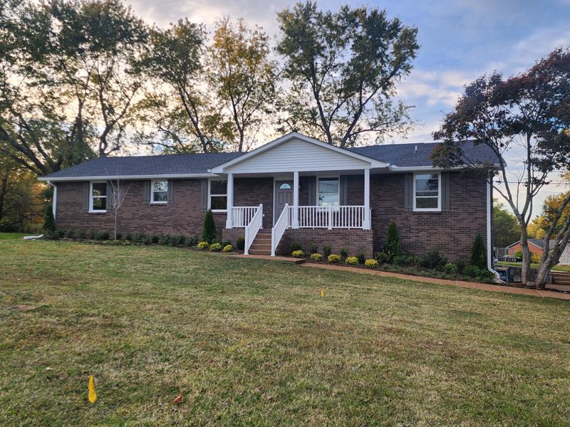 5107 Saundersville Rd, Old Hickory, TN 37138