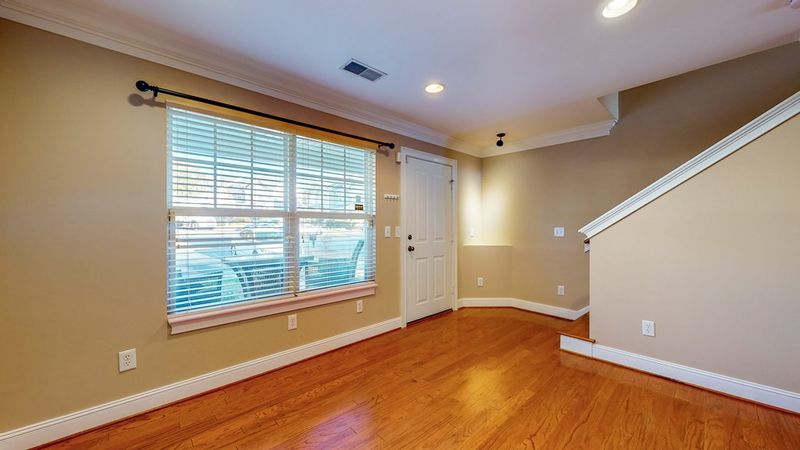 3073 Harpeth Springs Dr, Nashville, TN 37221