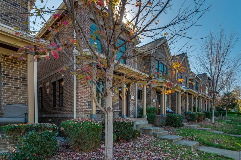 525 Garfield St, Nashville, TN 37208