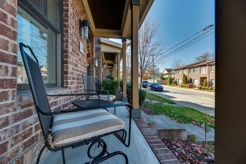 525 Garfield St, Nashville, TN 37208