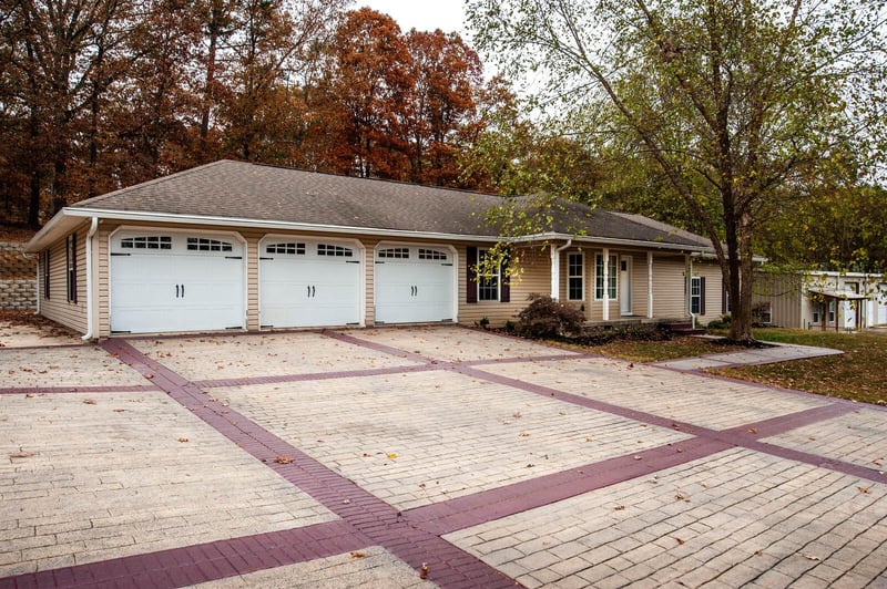 921 Freeman Ave, Bridgeport, AL 35740