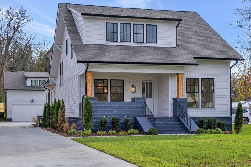 4033 Westlawn Dr, Nashville, TN 37209