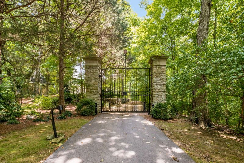 2026 Priest Rd, Nashville, TN 37215